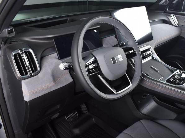 Geely Galaxy M7 с пробегом 2026 года, цена 3 845 995 рублей, 17 км, внедорожник, Автокод Объявления