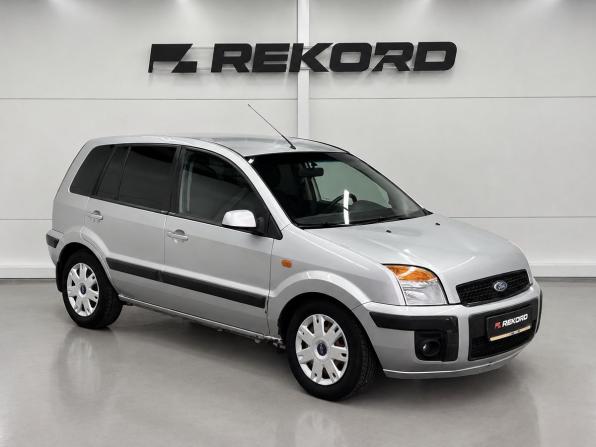 Ford Fusion I Рестайлинг с пробегом 2008 года, цена 399 000 рублей, 165717 км, хэтчбек, Автокод Объявления