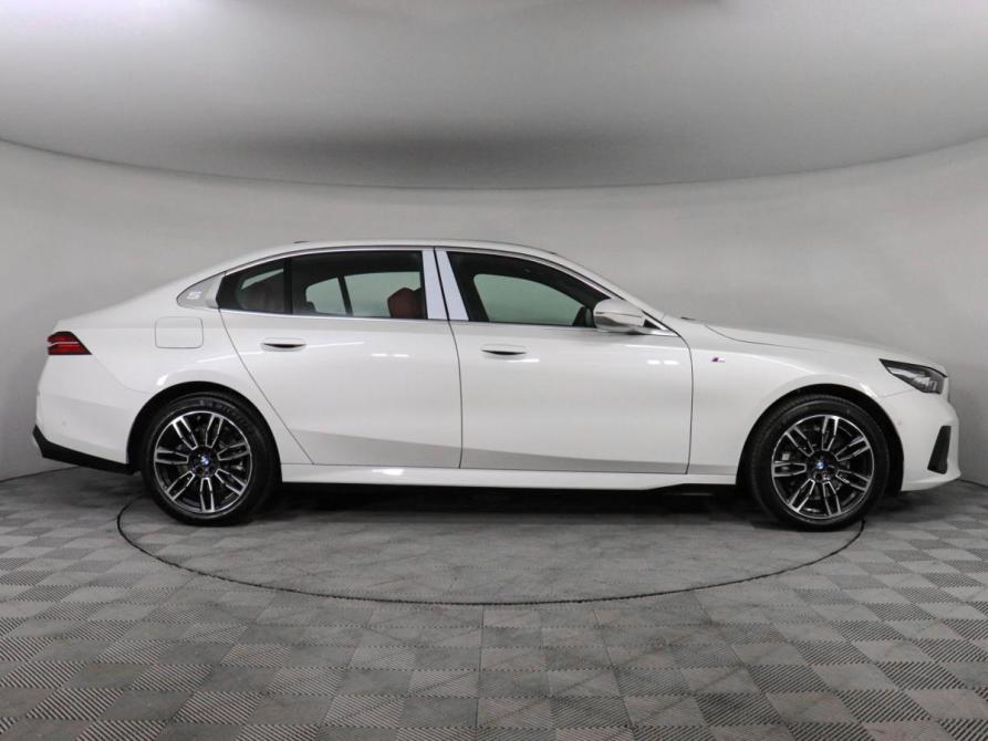 BMW 5 серии VIII (G60/G61/G68) Химки  - изображение 7