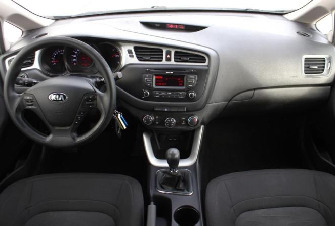 Kia Ceed II с пробегом 2013 года, цена 650 000 рублей, 275512 км, хэтчбек, Автокод Объявления