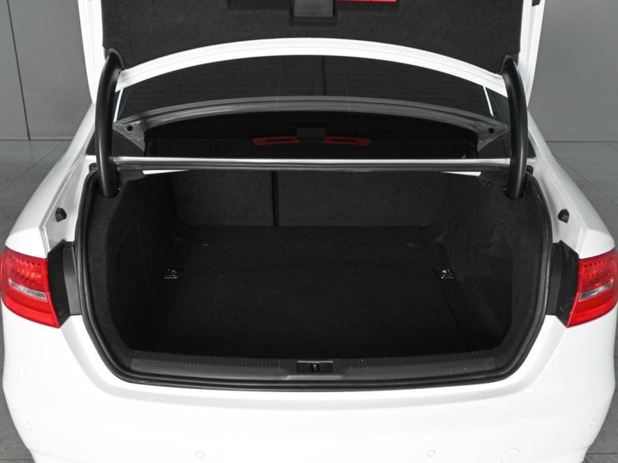 Audi A4 IV (B8) Рестайлинг Ростов-на-Дону  - изображение 16