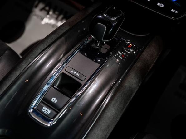 Honda Vezel I Рестайлинг с пробегом 2019 года, цена 1 850 000 рублей, 81000 км, внедорожник, Автокод Объявления