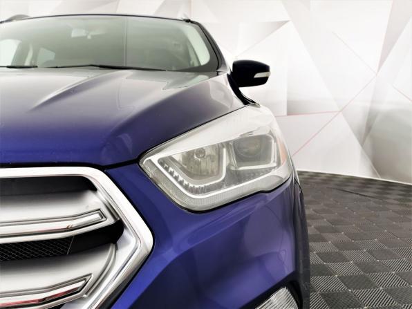 Ford Kuga II Рестайлинг с пробегом 2017 года, цена 1 315 000 рублей, 229494 км, внедорожник, Автокод Объявления