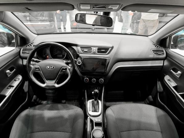 Kia Rio III Рестайлинг с пробегом 2017 года, цена 1 150 000 рублей, 103500 км, хэтчбек, Автокод Объявления