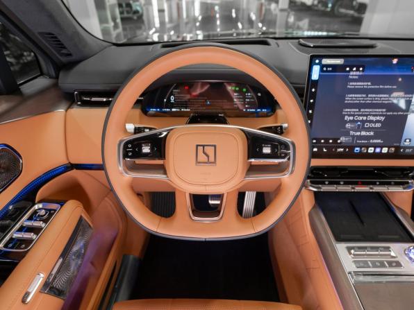 Zeekr 9X с пробегом 2025 года, цена 10 100 000 рублей, 50 км, внедорожник, Автокод Объявления
