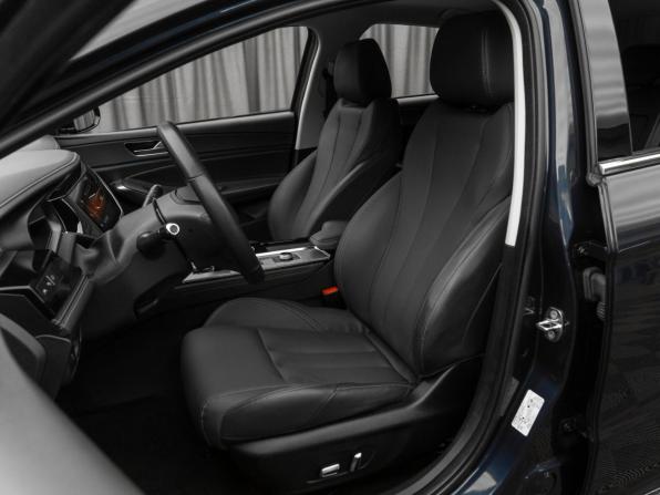 Omoda S5 с пробегом 2023 года, цена 1 680 000 рублей, 24458 км, седан, Автокод Объявления