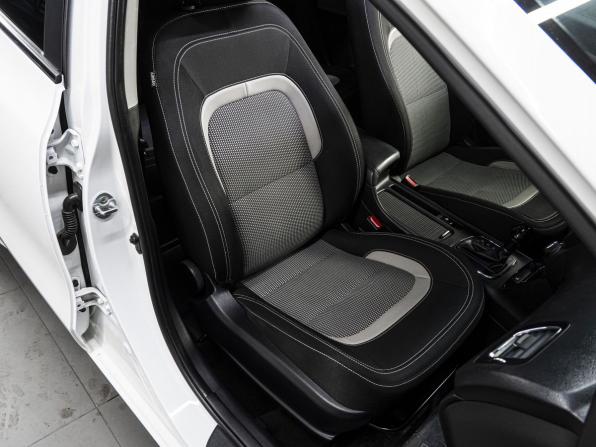Kia Ceed II Рестайлинг с пробегом 2018 года, цена 1 290 000 рублей, 239600 км, хэтчбек, Автокод Объявления