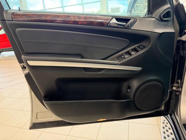 Mercedes-Benz M-Класс II (W164) с пробегом 2008 года, цена 1 315 000 рублей, 275000 км, внедорожник, Автокод Объявления