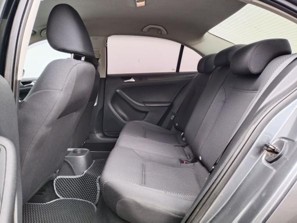 Volkswagen Jetta VI с пробегом 2013 года, цена 990 000 рублей, 163531 км, седан, Автокод Объявления
