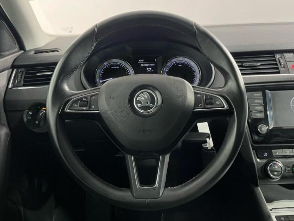 Skoda Octavia III (A7) с пробегом 2016 года, цена 1 720 000 рублей, 143927 км, лифтбек, Автокод Объявления