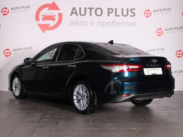 Toyota Camry VIII (XV70) с пробегом 2019 года, цена 2 670 000 рублей, 194500 км, седан, Автокод Объявления