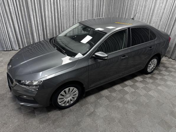 Skoda Rapid II с пробегом 2021 года, цена 1 520 000 рублей, 92388 км, лифтбек, Автокод Объявления