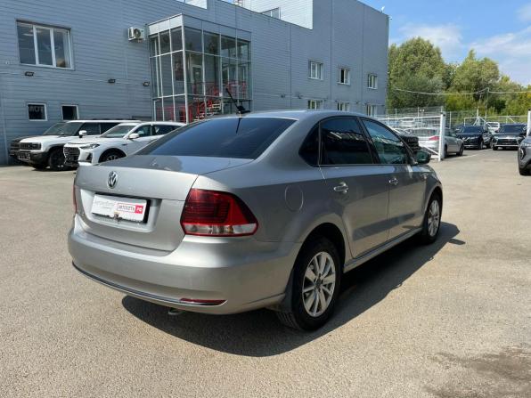 Volkswagen Polo V Рестайлинг с пробегом 2017 года, цена 1 114 460 рублей, 129100 км, седан, Автокод Объявления