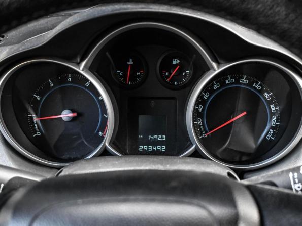 Chevrolet Cruze I Рестайлинг с пробегом 2013 года, цена 749 000 рублей, 293492 км, седан, Автокод Объявления