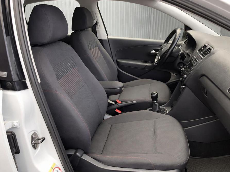 Volkswagen Polo V Рестайлинг Пермь  - изображение 23