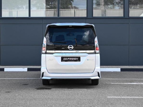Nissan Serena V (C27) с пробегом 2019 года, цена 2 159 000 рублей, 90028 км, минивэн, Автокод Объявления