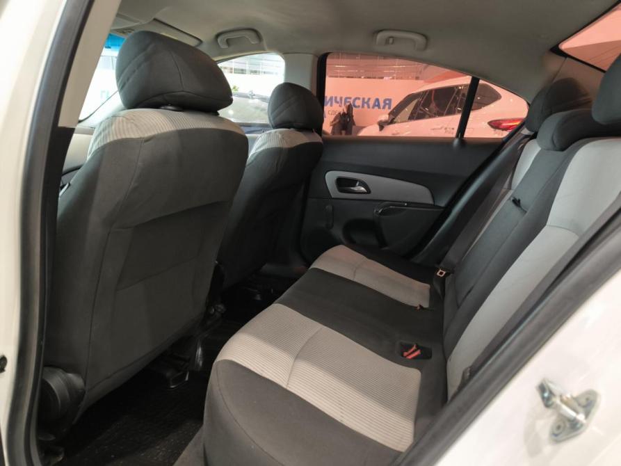 Chevrolet Cruze I Казань  - изображение 15