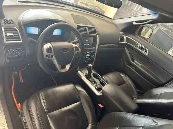 Ford Explorer V с пробегом 2015 года, цена 1 705 000 рублей, 156772 км, внедорожник, Автокод Объявления