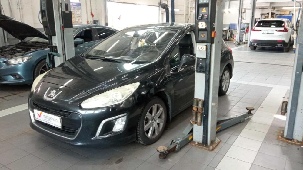 Peugeot 308 I Рестайлинг Санкт-Петербург  - изображение 1