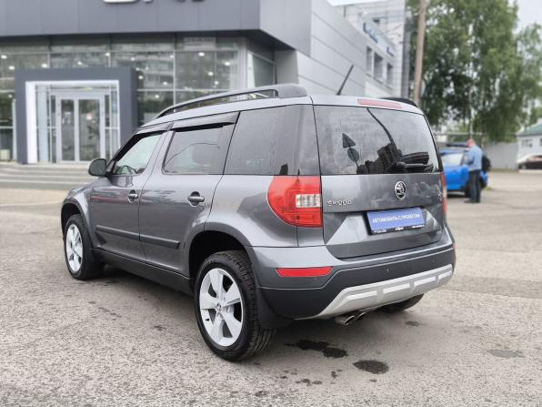 Skoda Yeti I Рестайлинг с пробегом 2015 года, цена 1 250 000 рублей, 224642 км, внедорожник, Автокод Объявления