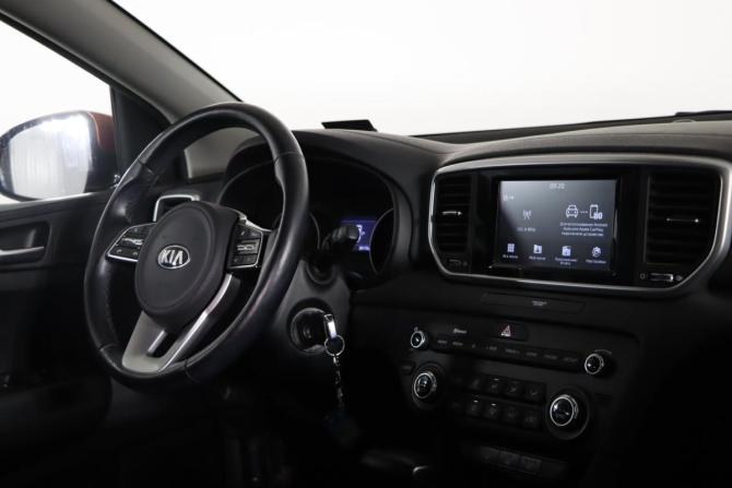 Kia Sportage IV Рестайлинг с пробегом 2019 года, цена 2 399 990 рублей, 33126 км, внедорожник, Автокод Объявления