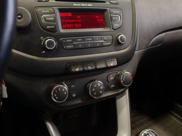 Kia Ceed II с пробегом 2012 года, цена 899 000 рублей, 198904 км, хэтчбек, Автокод Объявления