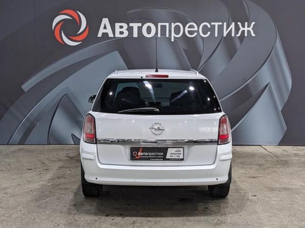 Opel Astra H Рестайлинг с пробегом 2011 года, цена 470 000 рублей, 217053 км, универсал, Автокод Объявления