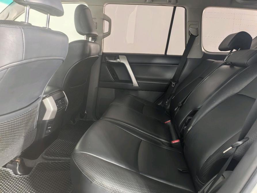 Toyota Land Cruiser Prado 150 Series Рестайлинг 1 Санкт-Петербург  - изображение 20