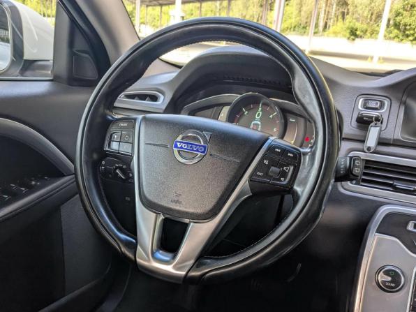 Volvo XC70 II Рестайлинг с пробегом 2014 года, цена 1 894 900 рублей, 282000 км, универсал, Автокод Объявления