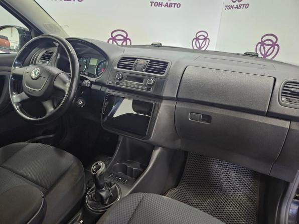 Skoda Fabia II Рестайлинг с пробегом 2010 года, цена 597 000 рублей, 181246 км, хэтчбек, Автокод Объявления