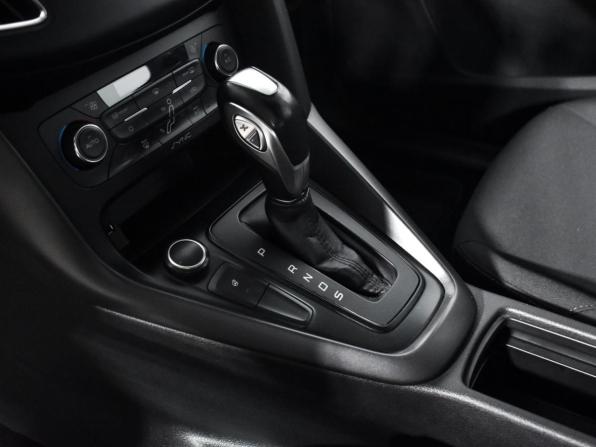 Ford Focus III Рестайлинг с пробегом 2017 года, цена 1 198 790 рублей, 91455 км, хэтчбек, Автокод Объявления
