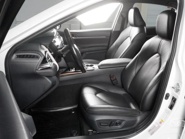 Toyota Camry VIII (XV70) с пробегом 2018 года, цена 2 599 000 рублей, 183119 км, седан, Автокод Объявления