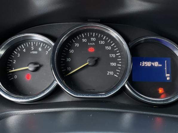 Renault Logan II с пробегом 2017 года, цена 900 000 рублей, 139374 км, седан, Автокод Объявления
