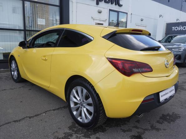 Opel Astra J Рестайлинг с пробегом 2012 года, цена 800 000 рублей, 147871 км, хэтчбек, Автокод Объявления