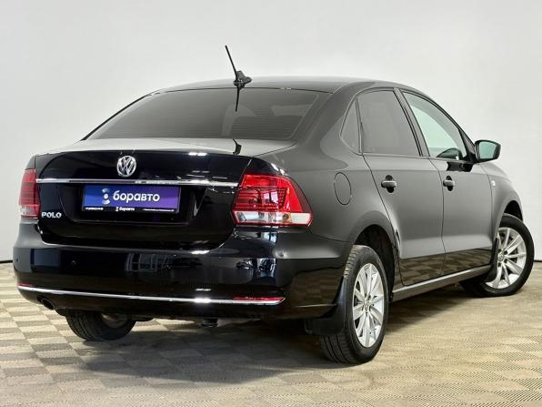 Volkswagen Polo V Рестайлинг с пробегом 2018 года, цена 1 330 000 рублей, 91409 км, седан, Автокод Объявления