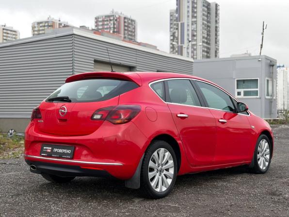 Opel Astra J Рестайлинг с пробегом 2013 года, цена 720 000 рублей, 146000 км, хэтчбек, Автокод Объявления