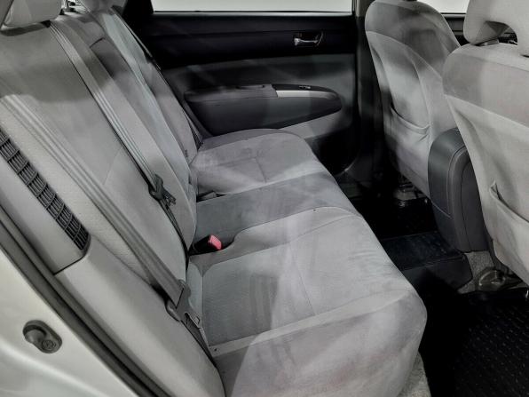 Toyota Prius II (XW20) с пробегом 2005 года, цена 560 000 рублей, 511969 км, лифтбек, Автокод Объявления