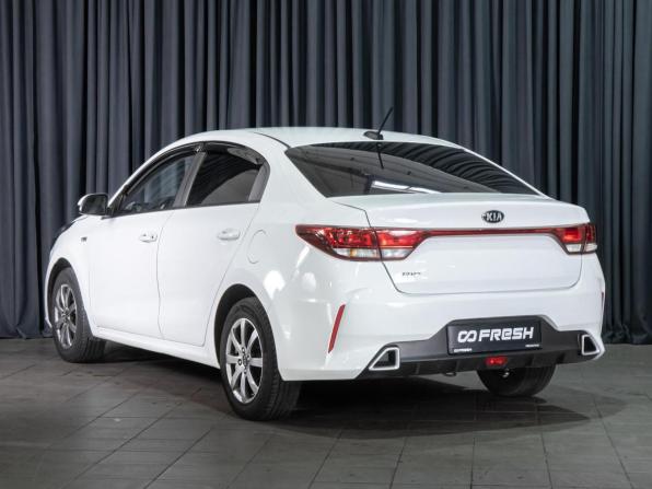 Kia Rio IV Рестайлинг с пробегом 2020 года, цена 1 300 000 рублей, 97463 км, седан, Автокод Объявления