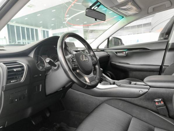 Lexus NX I с пробегом 2015 года, цена 2 430 000 рублей, 87301 км, внедорожник, Автокод Объявления