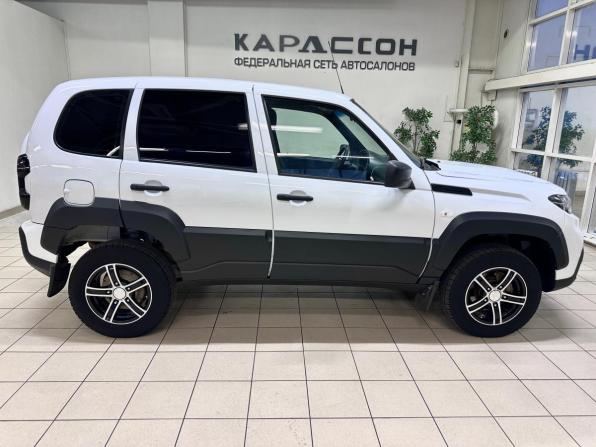 Lada (ВАЗ) Niva Travel I с пробегом 2022 года, цена 920 000 рублей, 67000 км, внедорожник, Автокод Объявления
