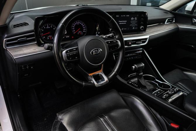 Kia K5 III с пробегом 2021 года, цена 2 770 000 рублей, 80791 км, седан, Автокод Объявления