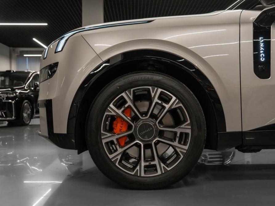 Lynk &amp; Co 900 Москва  - изображение 39