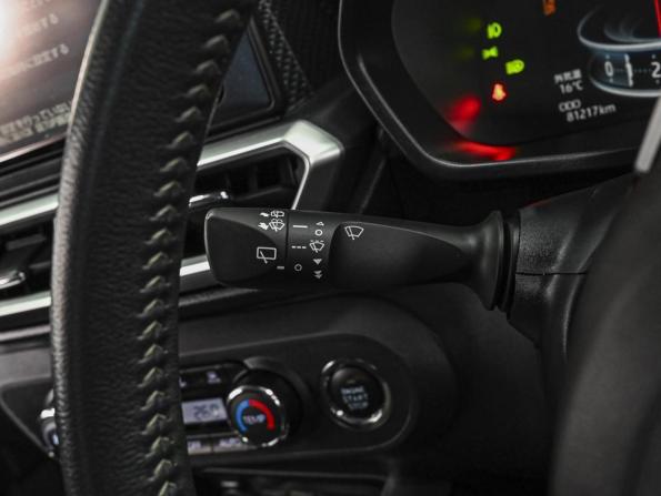 Toyota Raize I с пробегом 2019 года, цена 1 698 000 рублей, 81217 км, внедорожник, Автокод Объявления