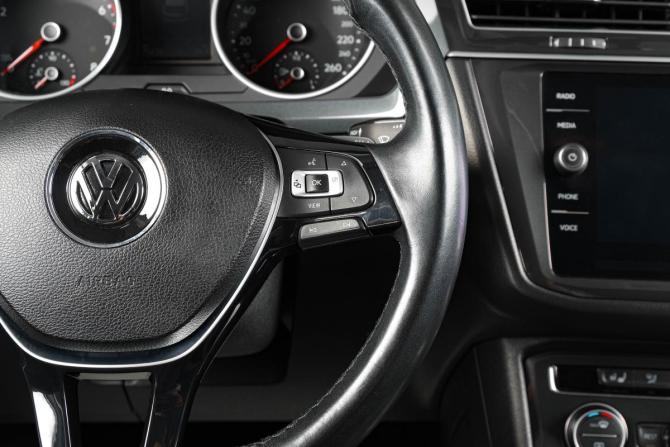 Volkswagen Tiguan II с пробегом 2020 года, цена 2 029 000 рублей, 75270 км, внедорожник, Автокод Объявления