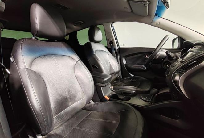 Hyundai ix35 I Рестайлинг с пробегом 2014 года, цена 1 400 000 рублей, 210391 км, внедорожник, Автокод Объявления