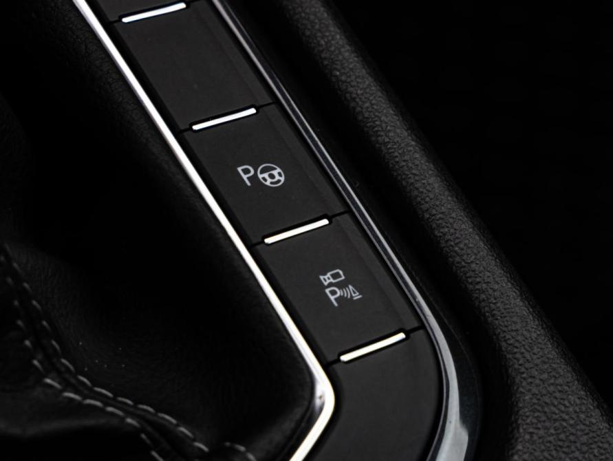 Volkswagen Tiguan II Рестайлинг Санкт-Петербург  - изображение 18