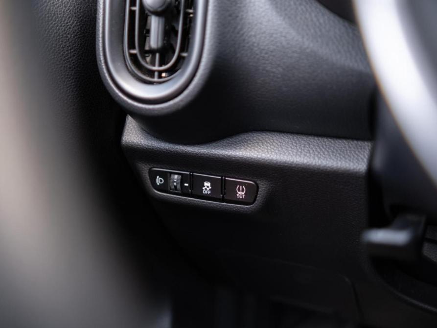 Kia Picanto III Сочи  - изображение 17