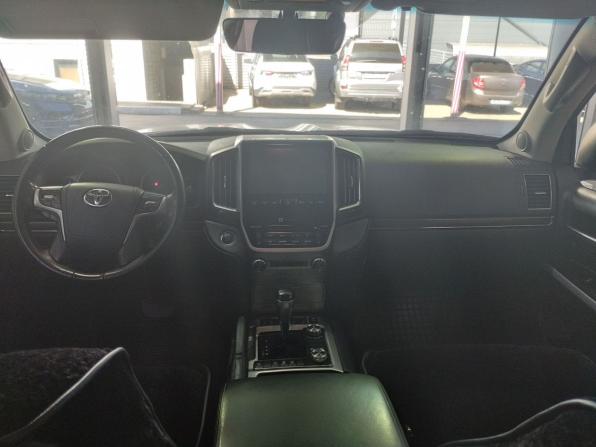 Toyota Land Cruiser 200 Series Рестайлинг 2 с пробегом 2015 года, цена 5 400 000 рублей, 204121 км, внедорожник, Автокод Объявления