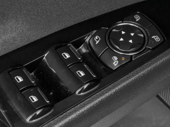 Ford Mondeo V с пробегом 2017 года, цена 1 620 000 рублей, 132379 км, седан, Автокод Объявления