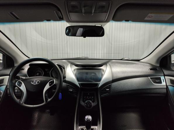 Hyundai Elantra V (MD) с пробегом 2012 года, цена 960 000 рублей, 176000 км, седан, Автокод Объявления